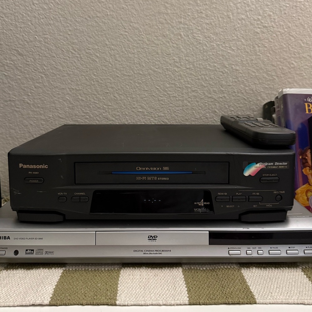 Panasonic VCR with Remote | PV-4561